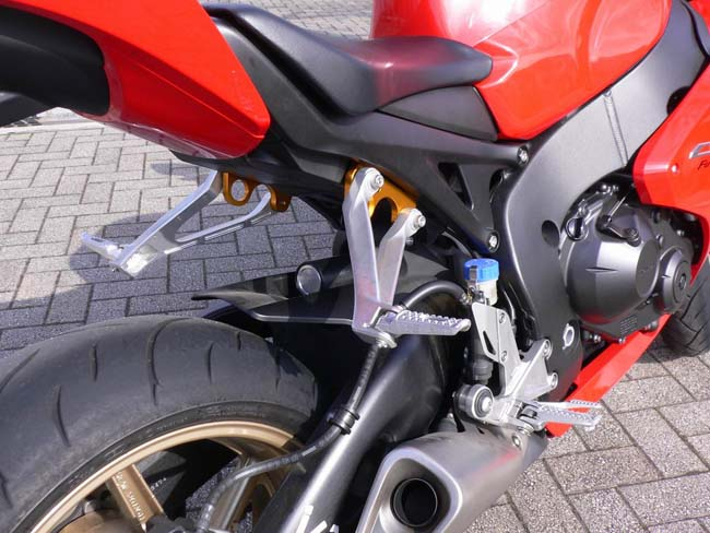 Cbr1000rr08racinghookstreetr2